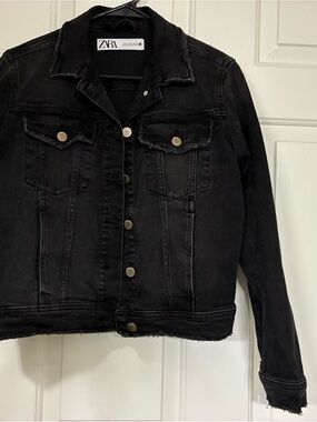 Zara Washed Black Denim Trucker Jacket